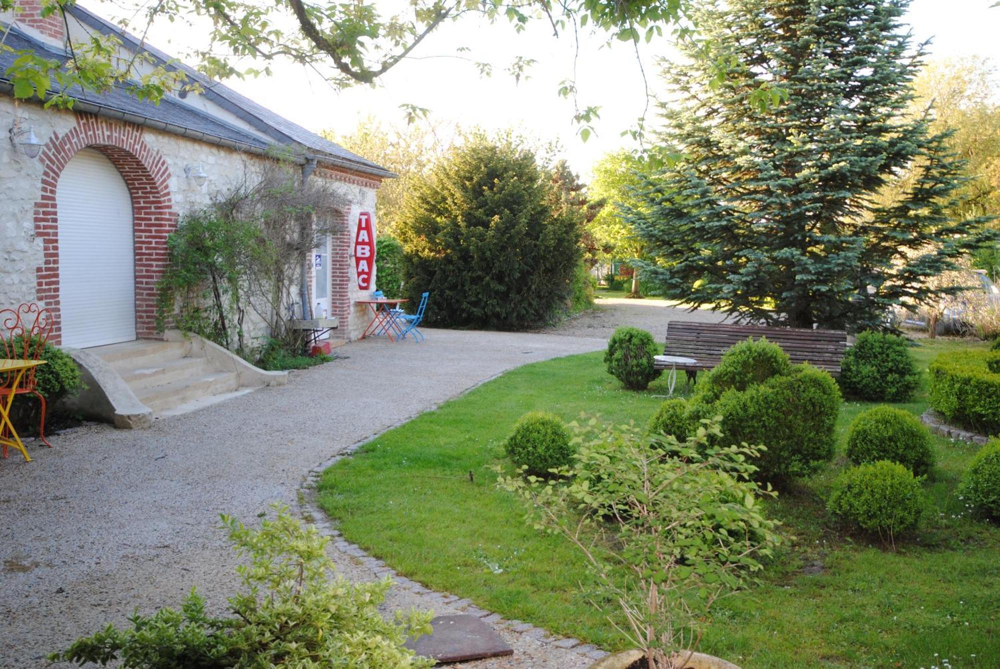 Le Grand Logis - Guest House - Bed And Breakfast Marchais  Экстерьер фото